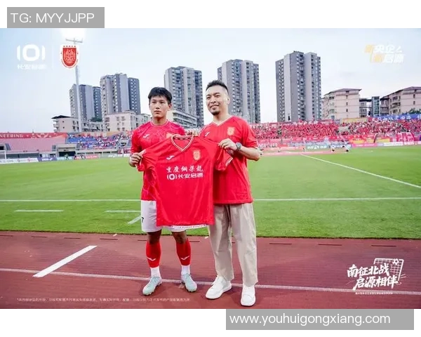 中国足球明星9号的传奇之路与未来展望：从绿茵场到世界舞台的辉煌历程